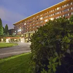 Sequoia 3*