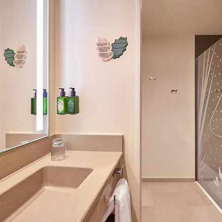 Hotel Sequoia 3*