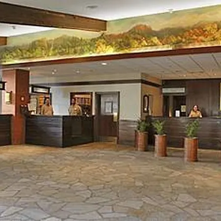 Sequoia Hotel