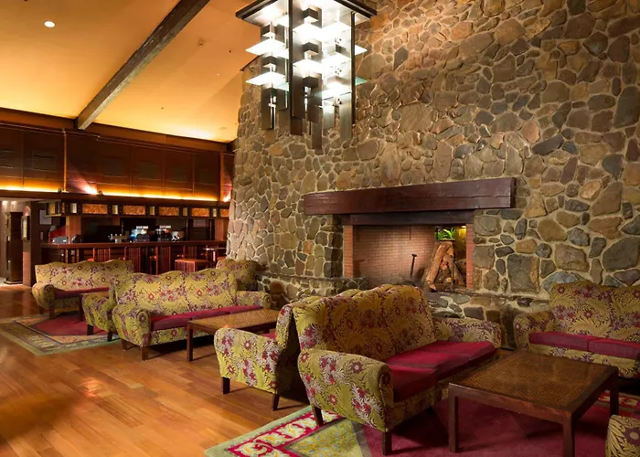 Hotel Sequoia