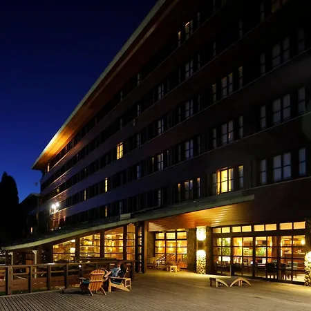 Sequoia Hotel