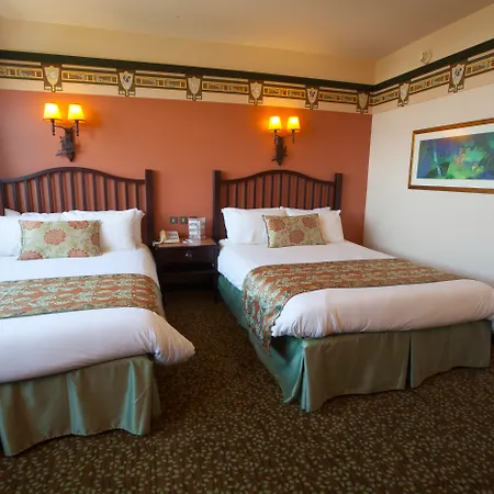 Sequoia Hotel