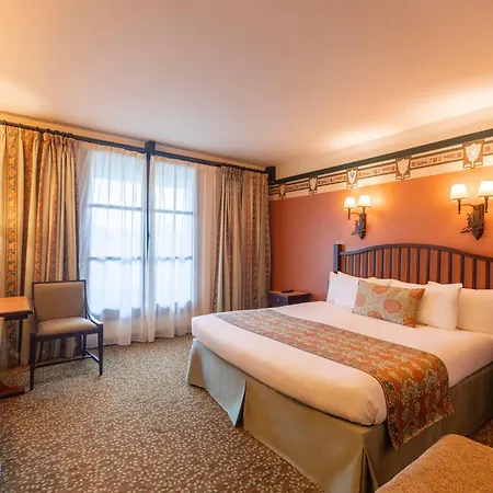 Sequoia Hotel