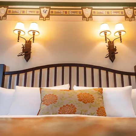 Hotel Sequoia 3*